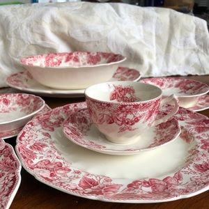 Johnson Bros Strawberry Fair